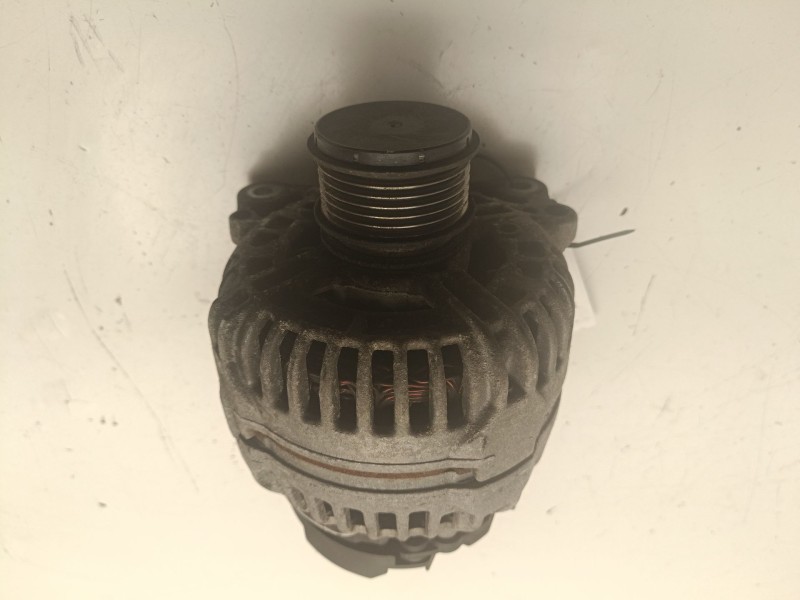 Recambio de alternador para audi a4 b7 descapotable (8he) 2.0 tdi referencia OEM IAM 06F903023J  