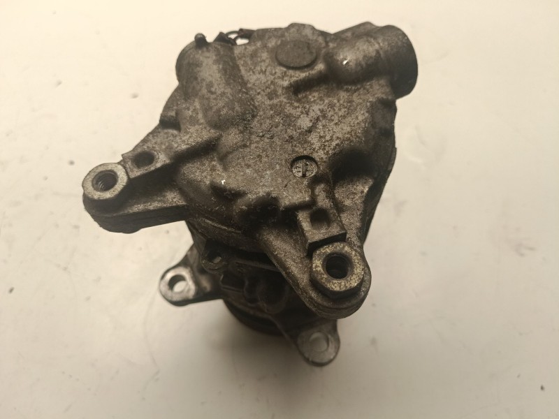 Recambio de compresor aire acondicionado para bmw 3 descapotable (e93) 320 d referencia OEM IAM 6SBU14A  