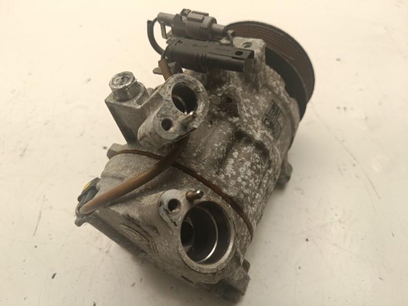 Recambio de compresor aire acondicionado para bmw 1 (f20) 120 d referencia OEM IAM 64529330829  