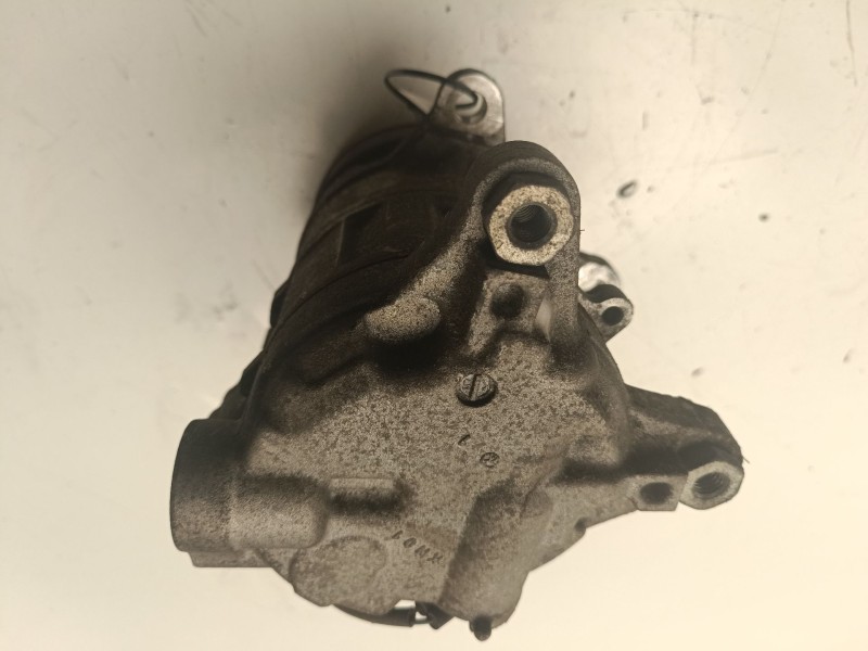 Recambio de compresor aire acondicionado para bmw 1 (f20) 120 d referencia OEM IAM 64529225703  