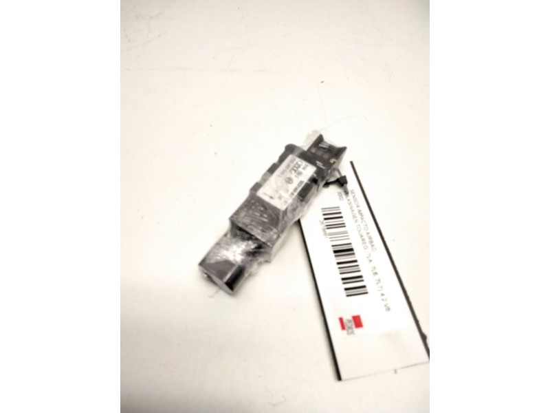 Recambio de sensor impacto airbag para volkswagen touareg (7la, 7l6, 7l7) 4.2 v8 referencia OEM IAM 4B0959643C  