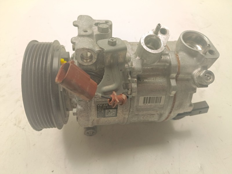 Recambio de compresor aire acondicionado para volkswagen tiguan referencia OEM IAM 3Q0816803D  