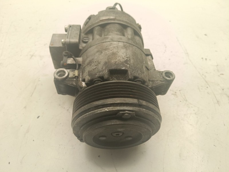 Recambio de compresor aire acondicionado para bmw 1 (f20) 120 d referencia OEM IAM 9182797  