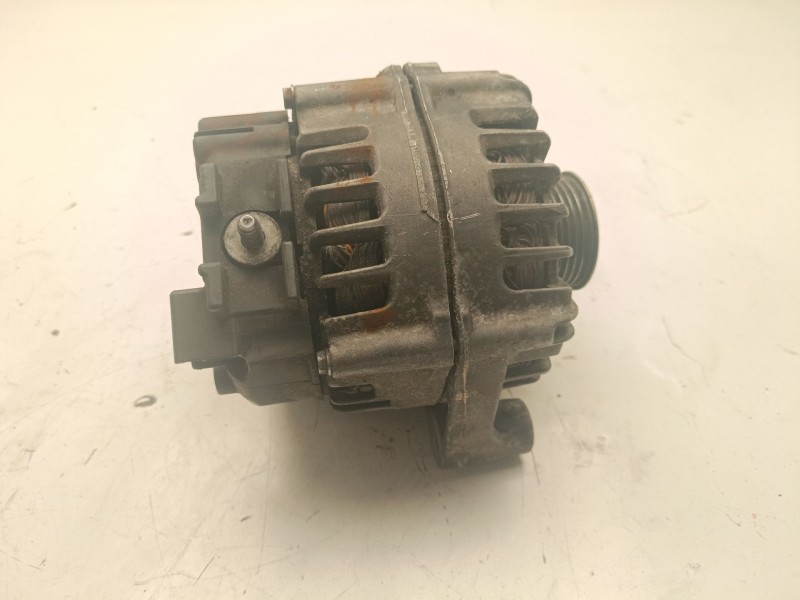 Recambio de alternador para bmw 1 (f20) 120 d referencia OEM IAM 7802261AI03  