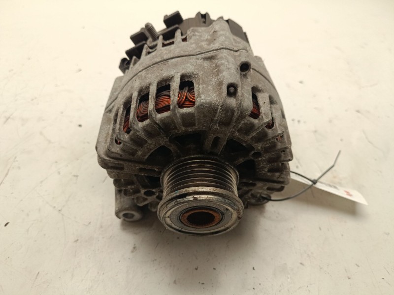Recambio de alternador para bmw 3 touring (f31) 320 d referencia OEM IAM 8519890AI01  