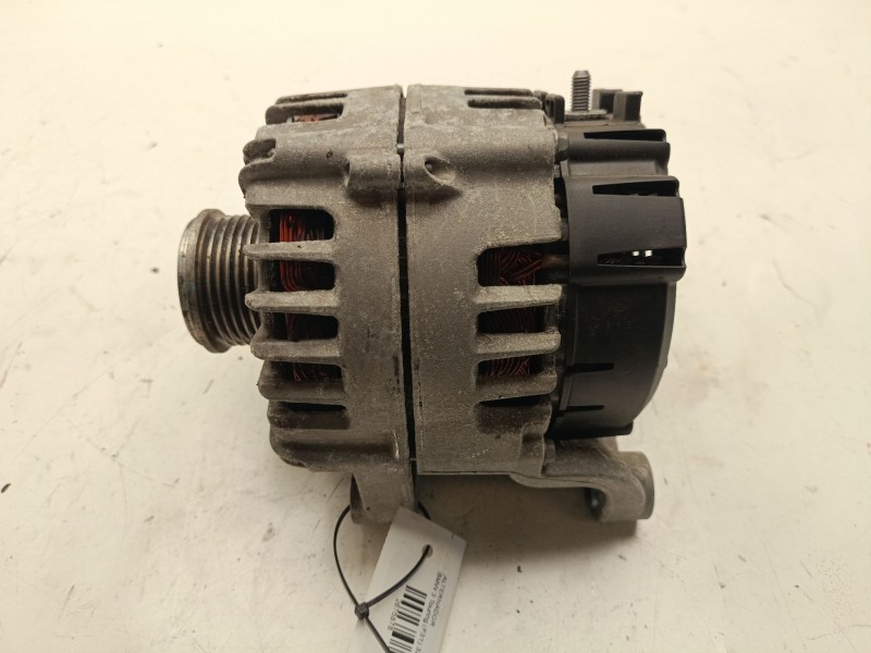 Recambio de alternador para bmw 3 touring (f31) 320 d referencia OEM IAM 8519890AI01  