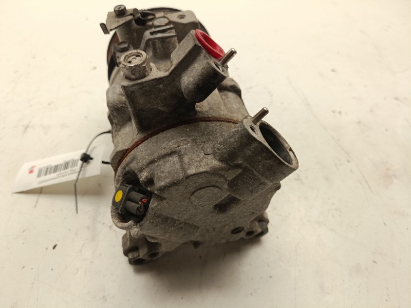 Recambio de compresor aire acondicionado para bmw 1 (f20) 118 d referencia OEM IAM 64529223694  