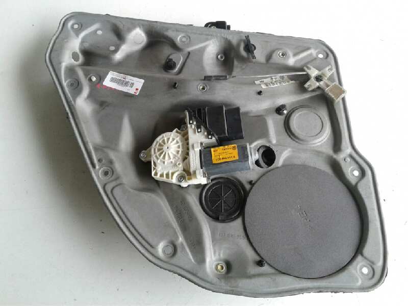 Recambio de elevalunas trasero izquierdo para volkswagen bora berlina (1j2) conceptline referencia OEM IAM 1J5839461A  