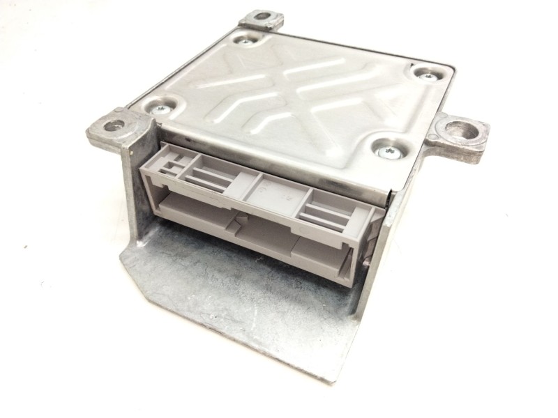 Recambio de centralita airbag para renault kangoo profesional referencia OEM IAM 8201229153  