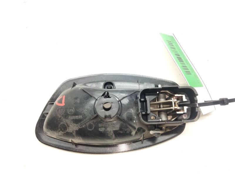 Recambio de maneta interior delantera derecha para renault megane iii fastback (bz0/1_, b3_) 1.5 dci referencia OEM IAM 82672000
