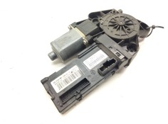 Recambio de motor elevalunas delantero izquierdo para renault megane iii fastback (bz0/1_, b3_) 1.5 dci referencia OEM IAM    2