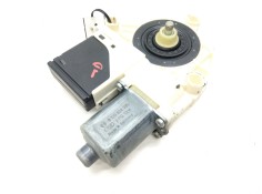 Recambio de motor elevalunas trasero derecho para renault megane iii fastback (bz0/1_, b3_) 1.5 dci referencia OEM IAM 827300003