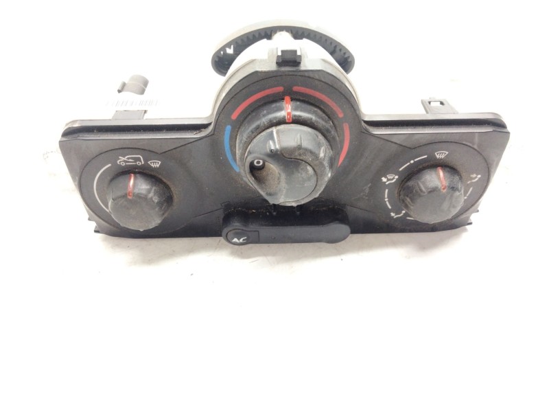 Recambio de mando calefaccion / aire acondicionado para renault kangoo profesional referencia OEM IAM 5F2140100  