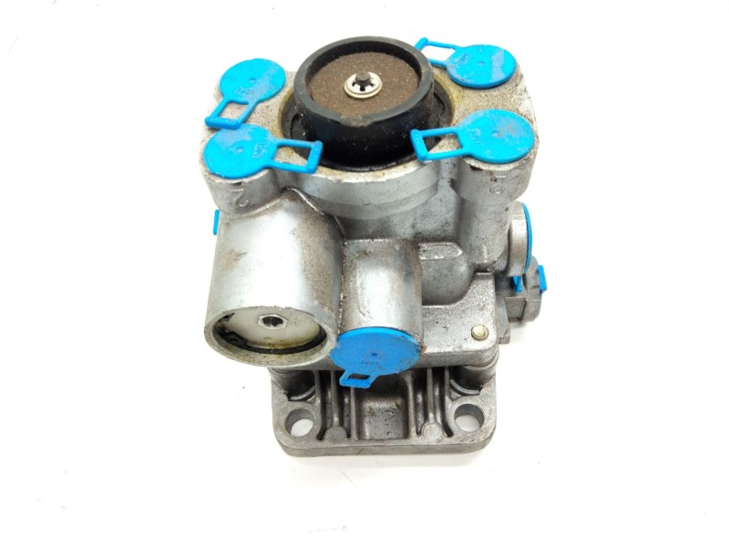 Recambio de valvula rele para daf 400-serie autobús 2.5 d referencia OEM IAM 351022001  