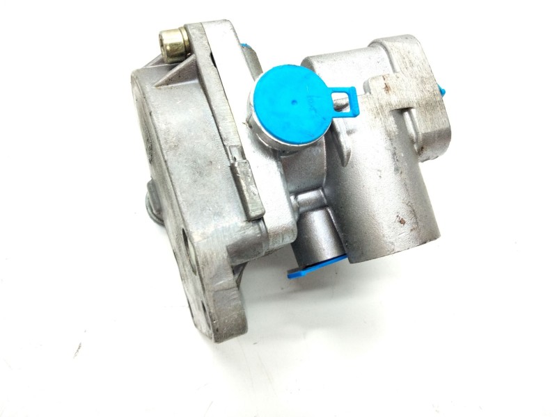 Recambio de valvula rele para daf 400-serie autobús 2.5 d referencia OEM IAM 351022001  