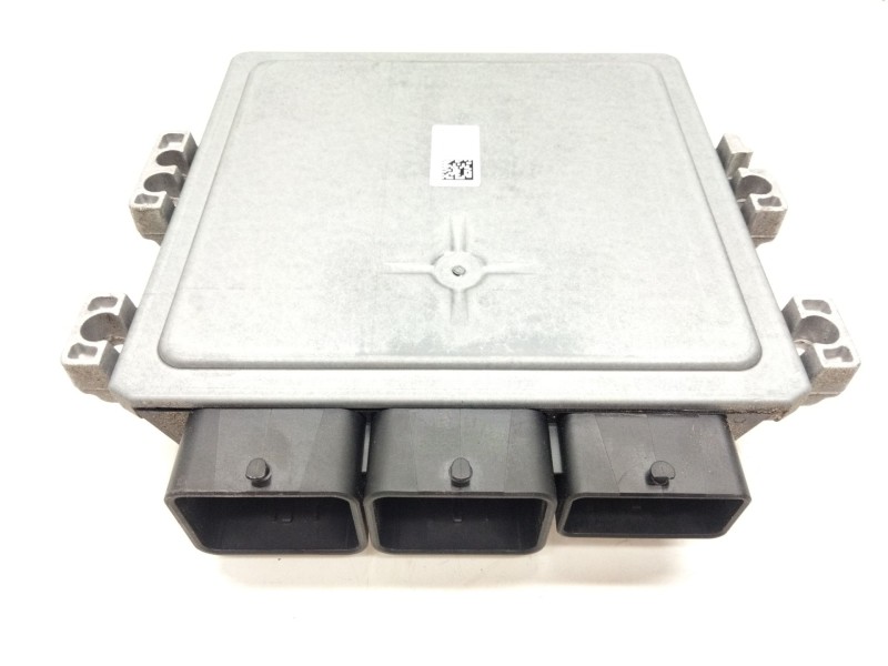 Recambio de centralita motor uce para peugeot 5008 (0u_, 0e_) 1.6 hdi referencia OEM IAM 9666681180  