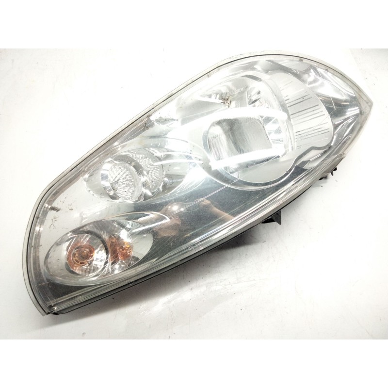 Recambio de faro izquierdo para opel movano b furgón (x62) 2.3 cdti fwd (fv) referencia OEM IAM 260600049R  