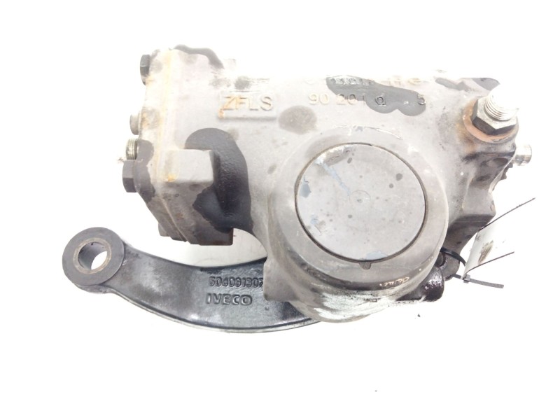 Recambio de caja direccion para iveco 100e 150e24 referencia OEM IAM 8099955193  