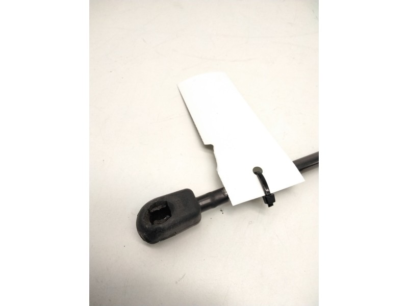 Recambio de amortiguadores maletero / porton para volkswagen golf plus v (5m1, 521) 1.4 tsi referencia OEM IAM 5M0827550A  