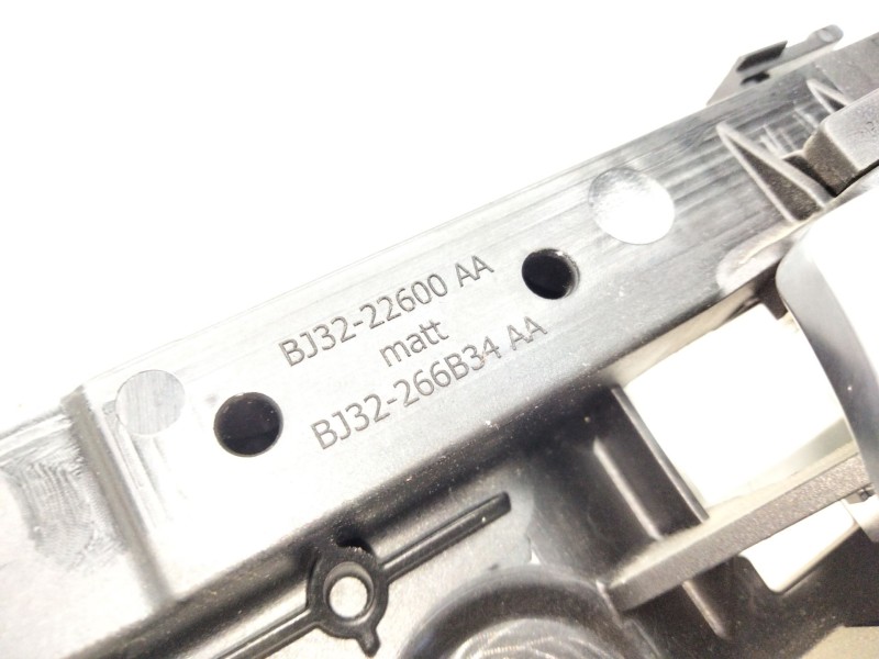 Recambio de maneta interior delantera derecha para land rover range rover evoque (l538) 2.2 d 4x4 referencia OEM IAM BJ3222600AA