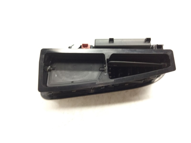 Recambio de rejilla aireadora para peugeot 5008 (0u_, 0e_) 1.6 hdi referencia OEM IAM   