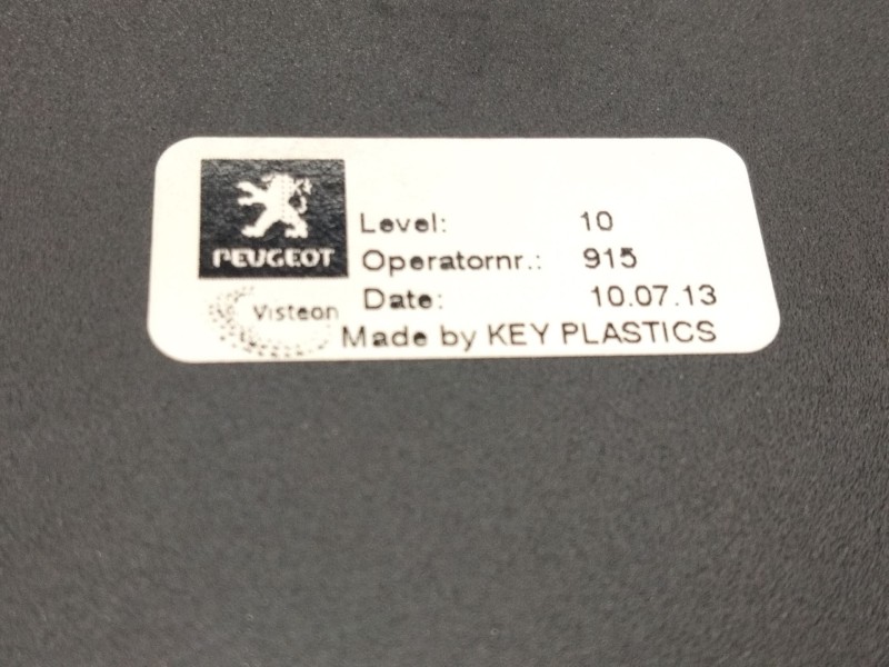 Recambio de rejilla aireadora para peugeot 5008 (0u_, 0e_) 1.6 hdi referencia OEM IAM   