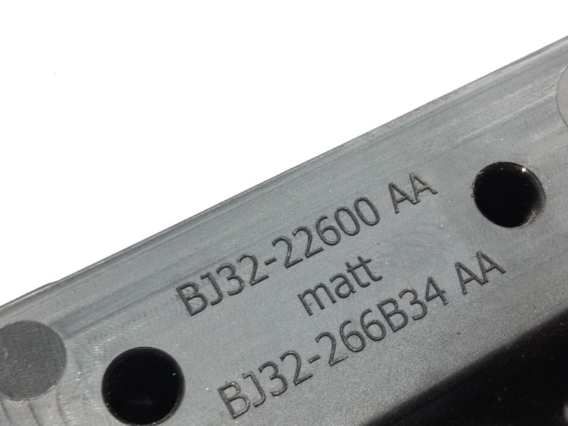 Recambio de maneta interior trasera derecha para land rover range rover evoque (l538) 2.2 d 4x4 referencia OEM IAM BJ3223600AA  