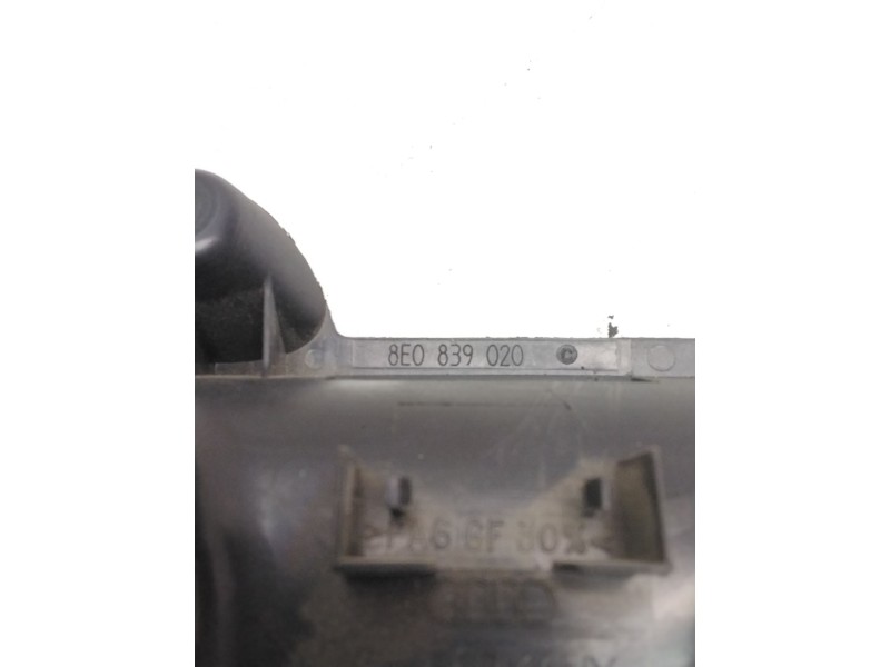 Recambio de maneta interior trasera derecha para audi a4 b5 avant (8d5) 1.6 referencia OEM IAM 8E0839020  