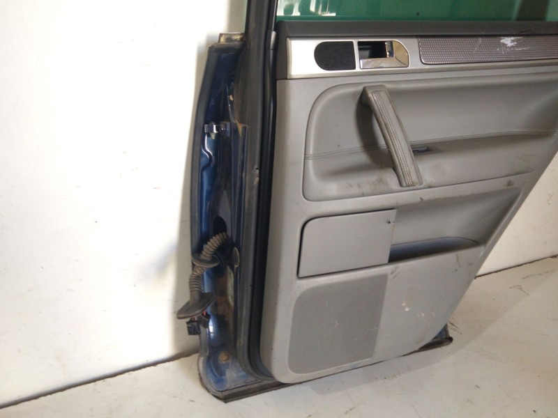 Recambio de puerta trasera derecha para volkswagen touareg (7la, 7l6, 7l7) 3.0 v6 tdi referencia OEM IAM   