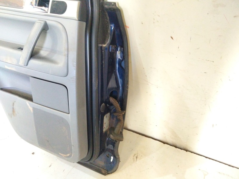 Recambio de puerta trasera izquierda para volkswagen touareg (7la, 7l6, 7l7) 3.0 v6 tdi referencia OEM IAM   