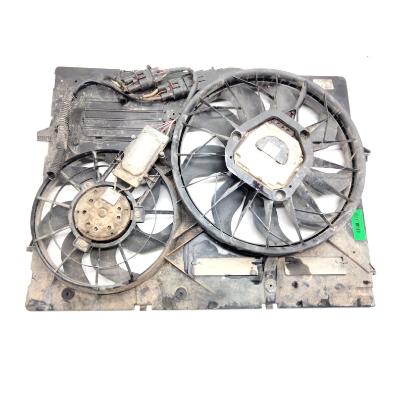 Recambio de electroventilador para volkswagen touareg (7la, 7l6, 7l7) 3.0 v6 tdi referencia OEM IAM 7L0121203G 0130705809 