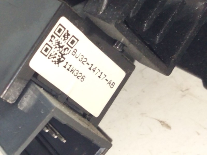 Recambio de mando elevalunas delantero derecho para land rover range rover evoque (l538) 2.2 d 4x4 referencia OEM IAM BJ3214717A