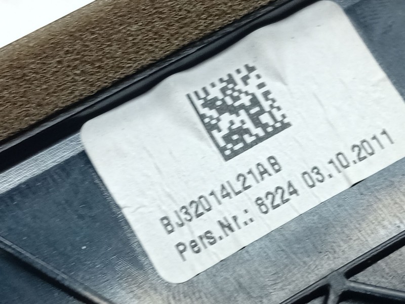 Recambio de aireador central para land rover range rover evoque (l538) 2.2 d 4x4 referencia OEM IAM BJ32014L21AB  