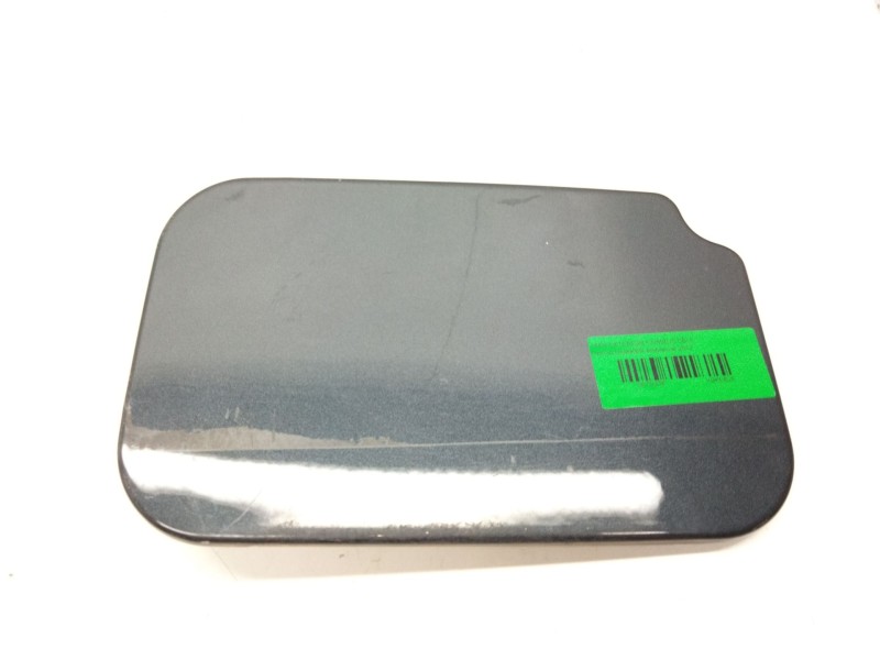 Recambio de tapa exterior combustible para dacia dokker ambiance referencia OEM IAM 788330458R  