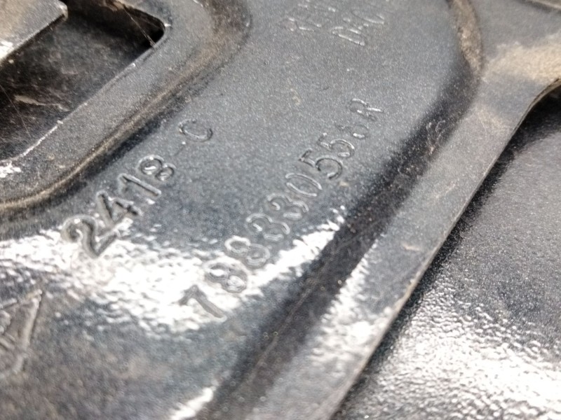 Recambio de tapa exterior combustible para dacia dokker ambiance referencia OEM IAM 788330458R  