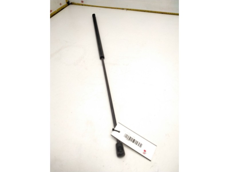 Recambio de amortiguador capo para audi a4 b5 (8d2) 1.6 referencia OEM IAM 8P0823359  