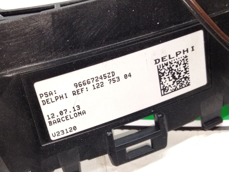 Recambio de mando volante para peugeot 5008 (0u_, 0e_) 1.6 hdi referencia OEM IAM 96668245ZD  