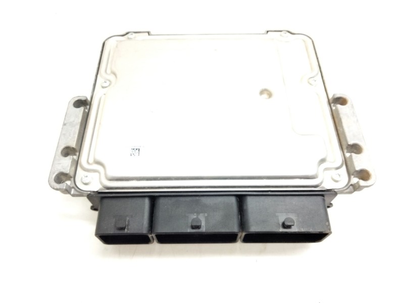 Recambio de centralita motor uce para dacia dokker ambiance referencia OEM IAM 237106319R 0281032811 