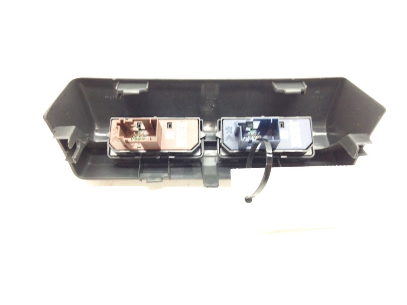 Recambio de mando multifuncion para peugeot 5008 (0u_, 0e_) 1.6 hdi referencia OEM IAM   