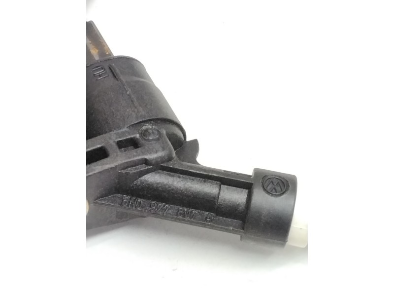 Recambio de sensor abs cuentarrevoluciones trasero para seat ibiza ii (6k1) 1.4 i referencia OEM IAM 6N0927807A  