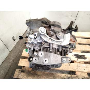 Recambio de caja cambios para opel corsa d selective referencia OEM IAM 55575539 BAC 