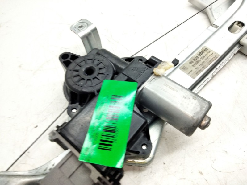 Recambio de elevalunas trasero derecho para peugeot 5008 (0u_, 0e_) 1.6 hdi referencia OEM IAM 9682808680  