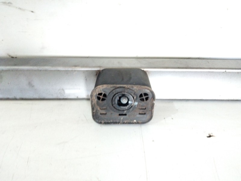 Recambio de portaequipajes para dacia dokker ambiance referencia OEM IAM   