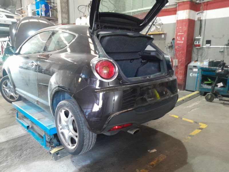 alfa romeo mito (955_) del año 2010