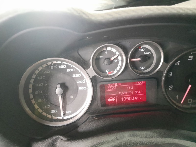 alfa romeo mito (955_) del año 2010