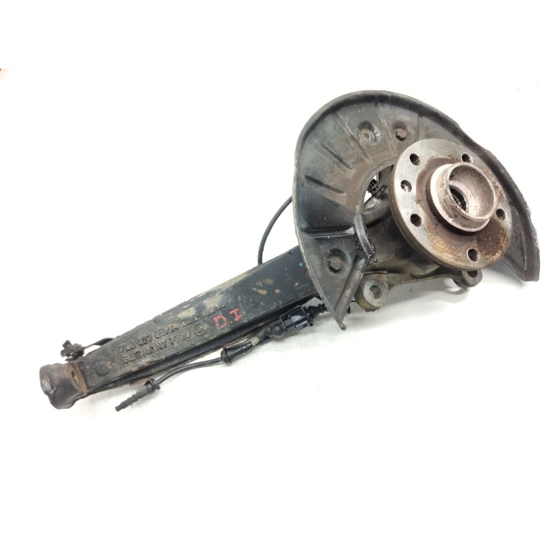 Recambio de mangueta delantera izquierda para volkswagen touareg (7la, 7l6, 7l7) 3.0 v6 tdi referencia OEM IAM 7L6407257A  