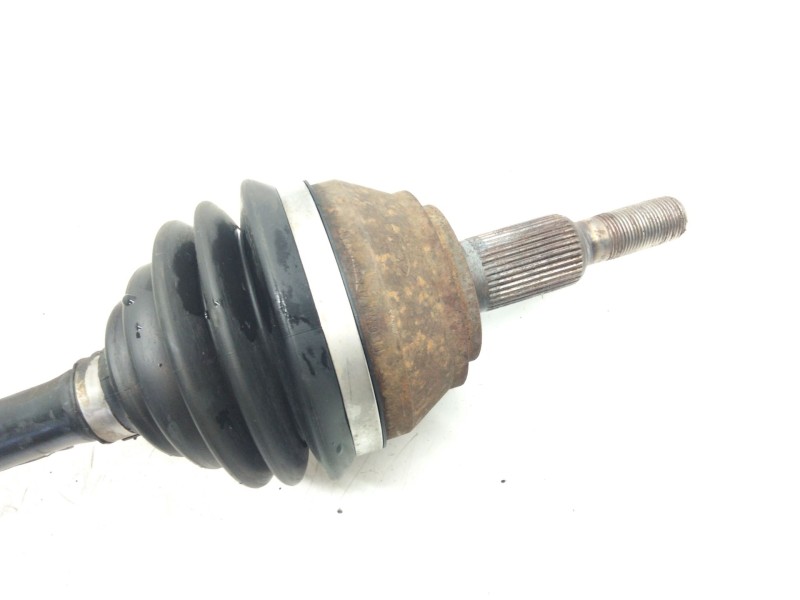 Recambio de transmision delantera izquierda para volkswagen touareg (7la, 7l6, 7l7) 3.0 v6 tdi referencia OEM IAM   