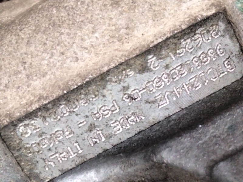 Recambio de motor completo para peugeot 5008 (0u_, 0e_) 1.6 hdi referencia OEM IAM   