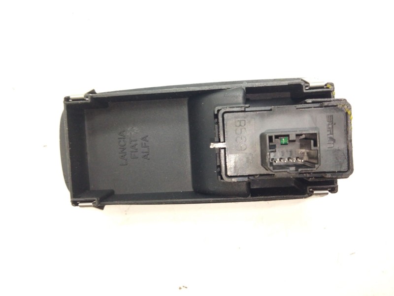 Recambio de mando elevalunas delantero derecho para alfa romeo mito (955_) 1.4 multiair (955axl1b) referencia OEM IAM   