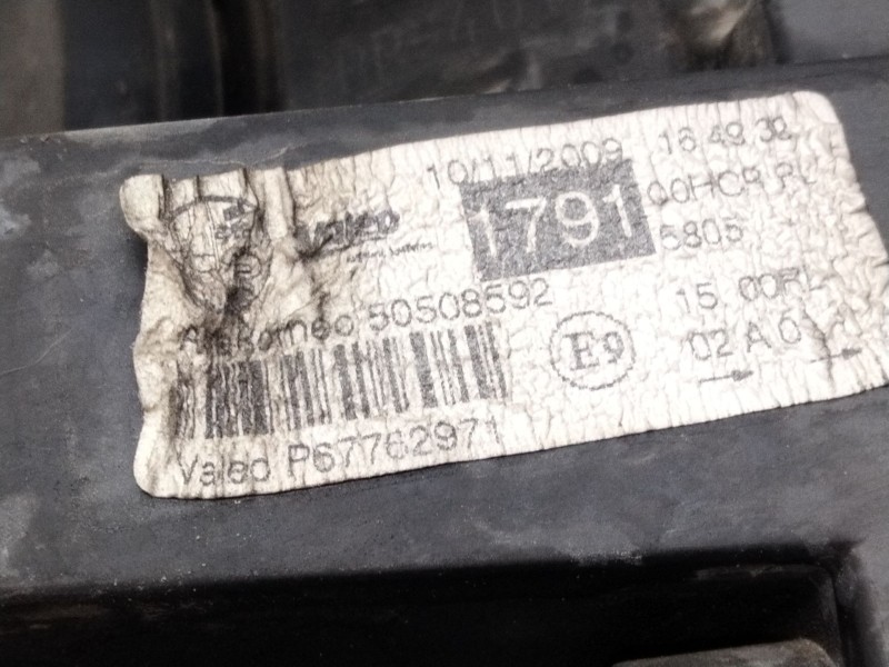 Recambio de faro izquierdo para alfa romeo mito (955_) 1.4 multiair (955axl1b) referencia OEM IAM   